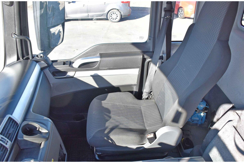 Camión multibasculante, Camión grúa MAN TGS 26.360: foto 9 Camión multibasculante, Camión grúa MAN TGS 26.360: foto 9