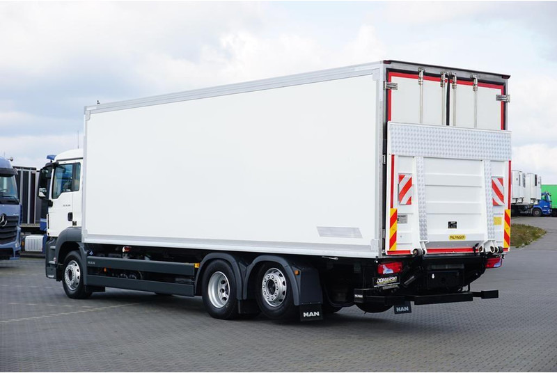 Camión frigorífico MAN TGS / 26.360 / EURO 6 / CHŁODNIA + WINDA / 20 PALET: foto 6 Camión frigorífico MAN TGS / 26.360 / EURO 6 / CHŁODNIA + WINDA / 20 PALET: foto 6