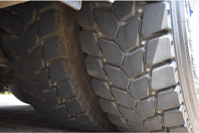 Limpieza de alcantarillado MAN TGS 26.440 - Vacuum truck: foto 9