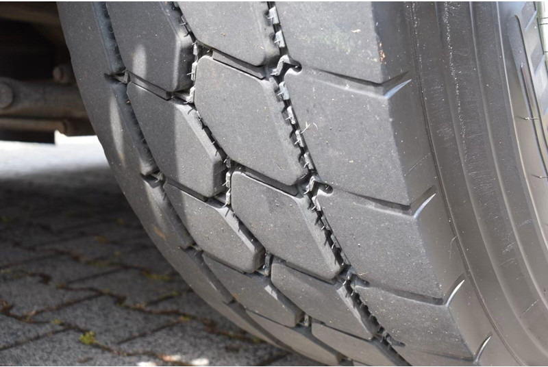 Limpieza de alcantarillado MAN TGS 26.440 - Vacuum truck: foto 12