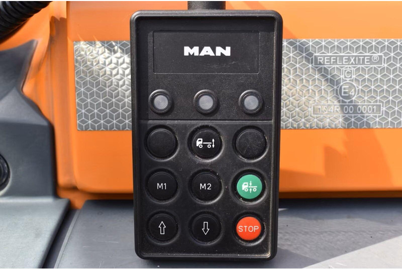 Limpieza de alcantarillado MAN TGS 26.440 - Vacuum truck: foto 14