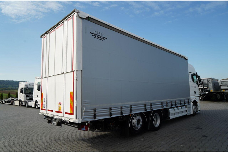 MAN TGX 26.470 / 6x2 / FIRANKA / SOLÓWKA / 6x2 / 120 m3 / OŚ PODNOSZ - Camión lona: foto 5 MAN TGX 26.470 / 6x2 / FIRANKA / SOLÓWKA / 6x2 / 120 m3 / OŚ PODNOSZ - Camión lona: foto 5