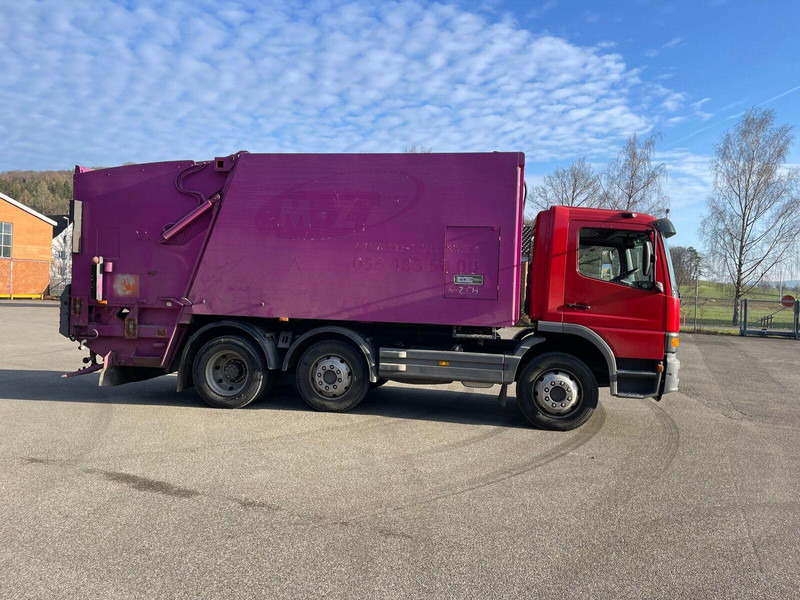 Mercedes-Benz 2128 Szemétszállító - Camión de basura: foto 3 Mercedes-Benz 2128 Szemétszállító - Camión de basura: foto 3