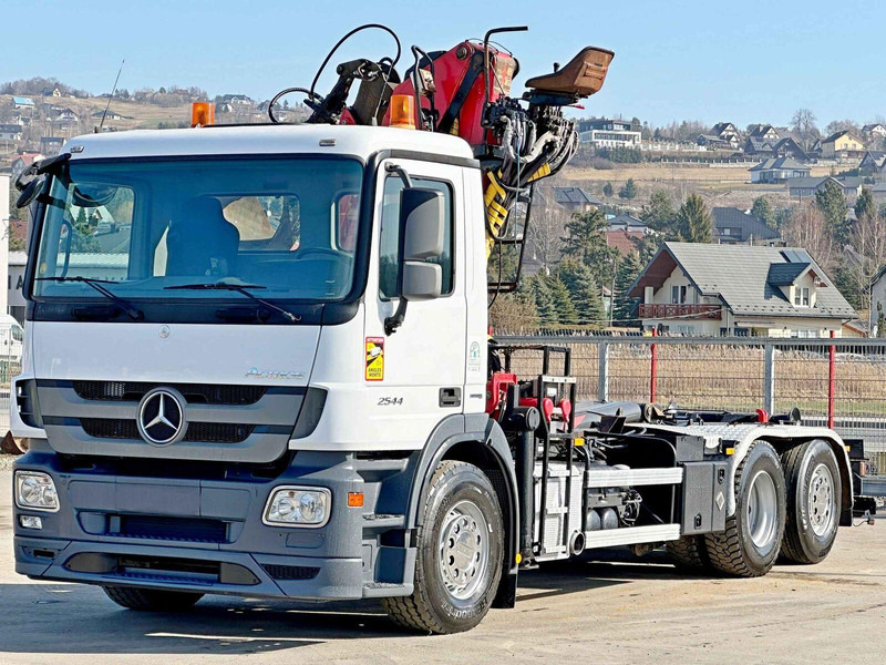 Mercedes-Benz ACTROS 2544 * ABROLLKIPPER * LHO L190Z(78) * TOP - Camión multibasculante, Camión grúa: foto 4 Mercedes-Benz ACTROS 2544 * ABROLLKIPPER * LHO L190Z(78) * TOP - Camión multibasculante, Camión grúa: foto 4