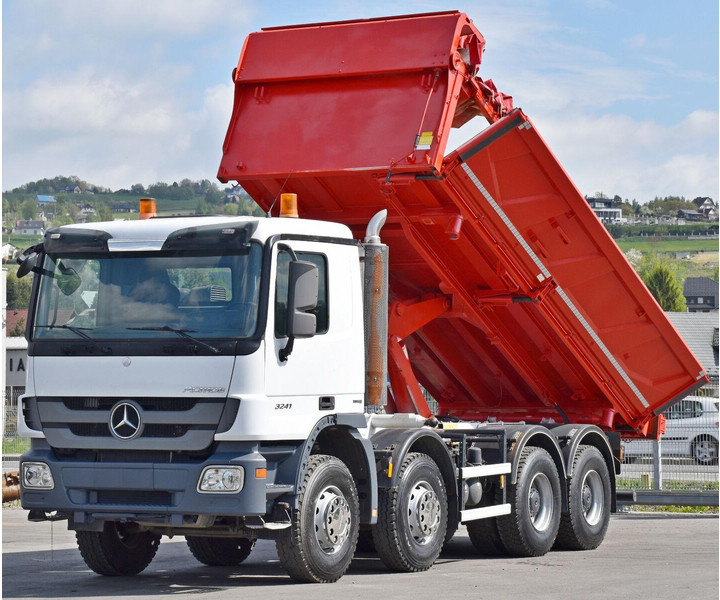 Mercedes-Benz ACTROS 3241 Kipper 5,70m + BORDMATIC / 8x4 - Camión volquete: foto 3 Mercedes-Benz ACTROS 3241 Kipper 5,70m + BORDMATIC / 8x4 - Camión volquete: foto 3
