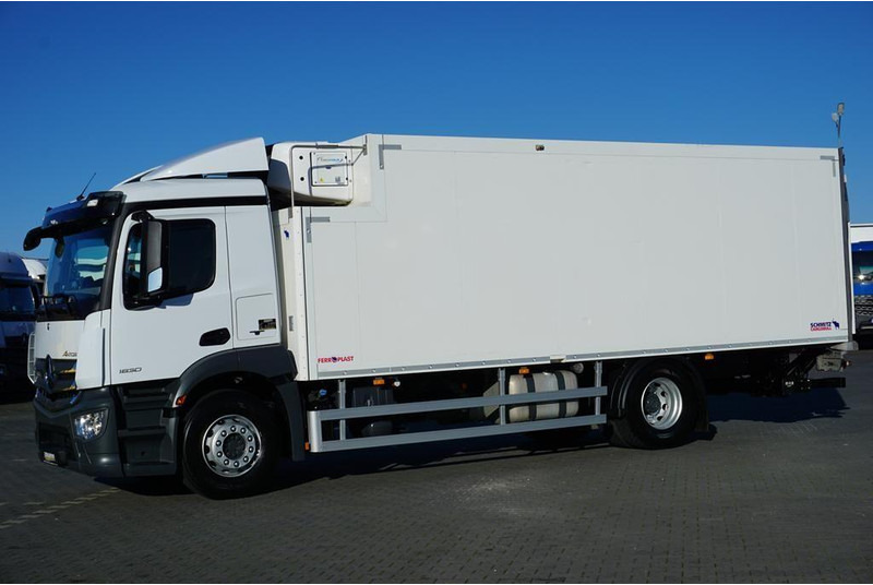 Mercedes-Benz ANTOS 1830 / E 6 / CHŁODNIA + WINDA / 18 PALET / 78 000 KM - Camión frigorífico: foto 3 Mercedes-Benz ANTOS 1830 / E 6 / CHŁODNIA + WINDA / 18 PALET / 78 000 KM - Camión frigorífico: foto 3