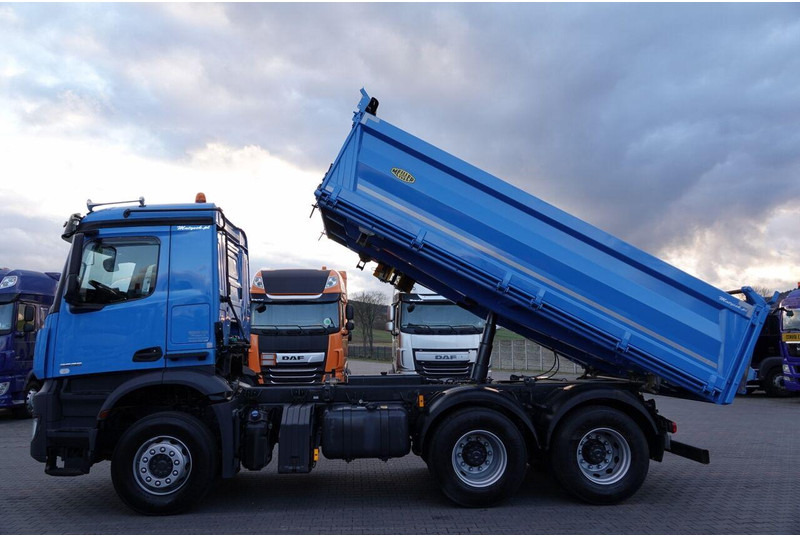 Mercedes-Benz AROCS 2636 / 6x4 / WYWROTKA 3 STRONNA / MEILLER KIPER / EURO 6 / - Camión volquete: foto 2 Mercedes-Benz AROCS 2636 / 6x4 / WYWROTKA 3 STRONNA / MEILLER KIPER / EURO 6 / - Camión volquete: foto 2