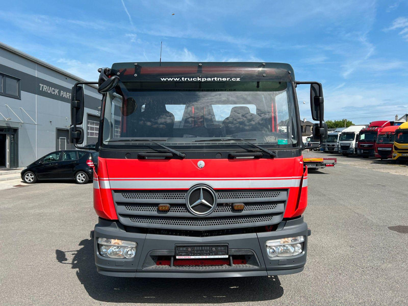 Mercedes-Benz ATEGO 1524, ABROLLKIPPER HIAB 1570MM - Camión caja abierta, Camión grúa: foto 4 Mercedes-Benz ATEGO 1524, ABROLLKIPPER HIAB 1570MM - Camión caja abierta, Camión grúa: foto 4