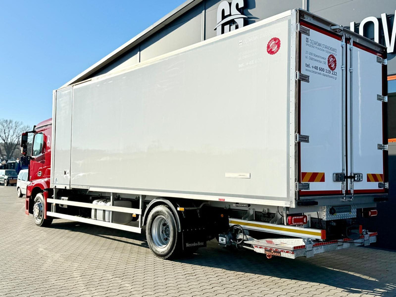 Mercedes-Benz Actros 1835 / E6 / chłodnia 19 Epal / NOWY MODEL ! / Sypialka - Camión frigorífico: foto 4 Mercedes-Benz Actros 1835 / E6 / chłodnia 19 Epal / NOWY MODEL ! / Sypialka - Camión frigorífico: foto 4