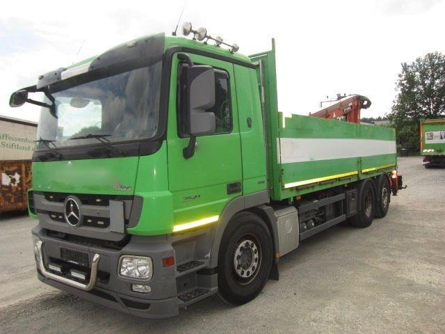 Mercedes-Benz Actros 2541 mit Atlas -Kran - Camión caja abierta, Camión grúa: foto 2 Mercedes-Benz Actros 2541 mit Atlas -Kran - Camión caja abierta, Camión grúa: foto 2