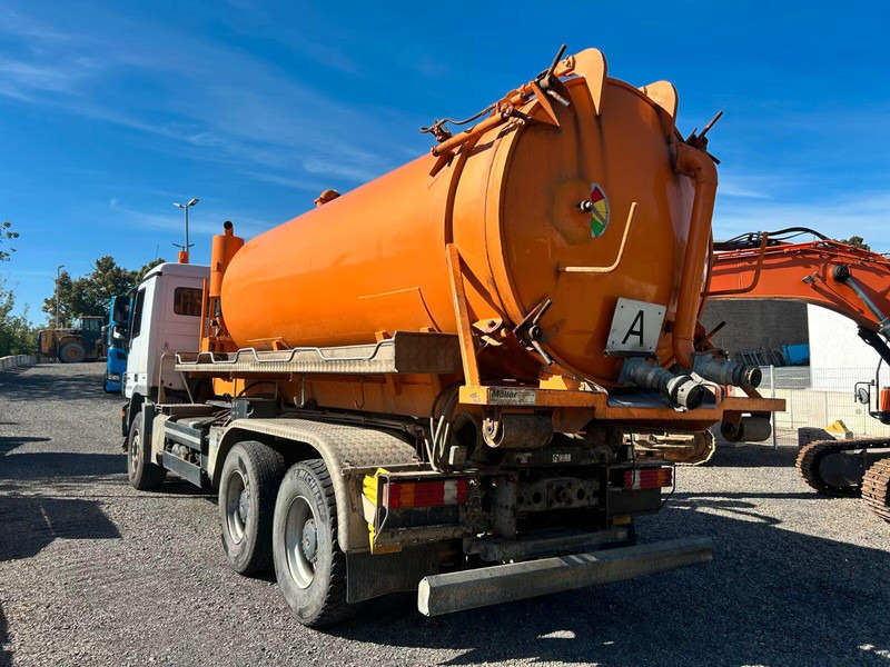 Mercedes-Benz Actros 2644 - Vacuum truck - Limpieza de alcantarillado: foto 4 Mercedes-Benz Actros 2644 - Vacuum truck - Limpieza de alcantarillado: foto 4