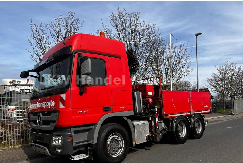 Mercedes-Benz Actros 2651 6x4 Flatbed + Crane Atlas 190.2 - Camión caja abierta, Camión grúa: foto 3 Mercedes-Benz Actros 2651 6x4 Flatbed + Crane Atlas 190.2 - Camión caja abierta, Camión grúa: foto 3