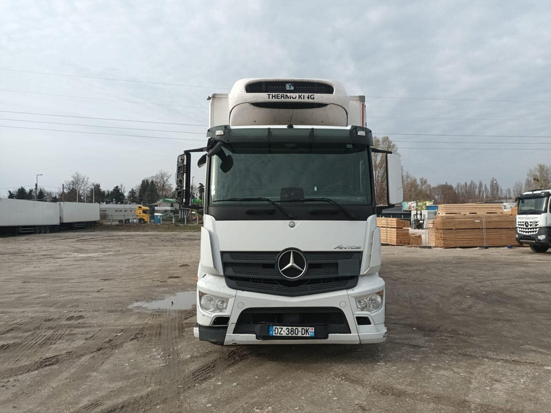 Mercedes-Benz Antos 1830 - TK T-1200R + ATP 8.7meter - Camión frigorífico: foto 3 Mercedes-Benz Antos 1830 - TK T-1200R + ATP 8.7meter - Camión frigorífico: foto 3