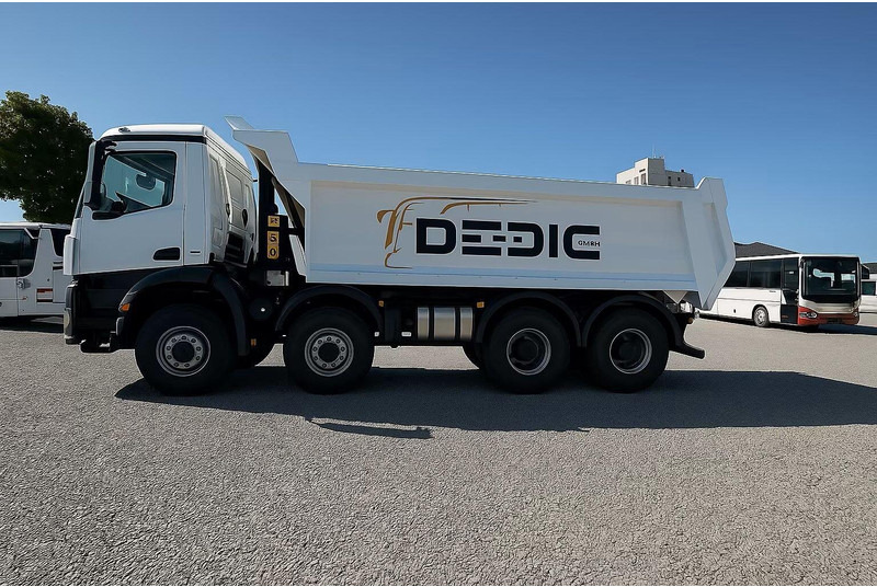 Mercedes-Benz Arocs 4145 - Tipper - Camión volquete: foto 2 Mercedes-Benz Arocs 4145 - Tipper - Camión volquete: foto 2