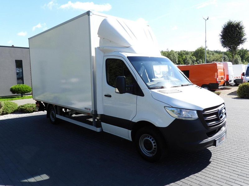 Mercedes-Benz SPRINTER 315 - Furgoneta caja cerrada: foto 4 Mercedes-Benz SPRINTER 315 - Furgoneta caja cerrada: foto 4