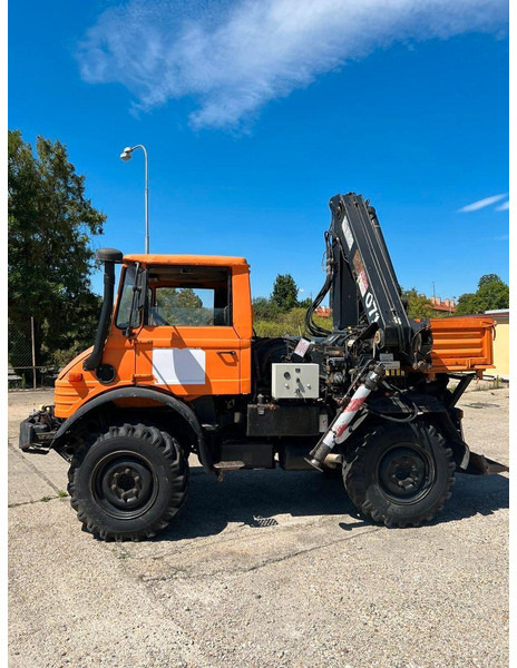 Mercedes-Benz UNIMOG U-900 - Motoazada: foto 1 Mercedes-Benz UNIMOG U-900 - Motoazada: foto 1