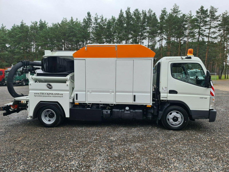 Mitsubishi CANTER Szippantóskocsi - Limpieza de alcantarillado: foto 4 Mitsubishi CANTER Szippantóskocsi - Limpieza de alcantarillado: foto 4