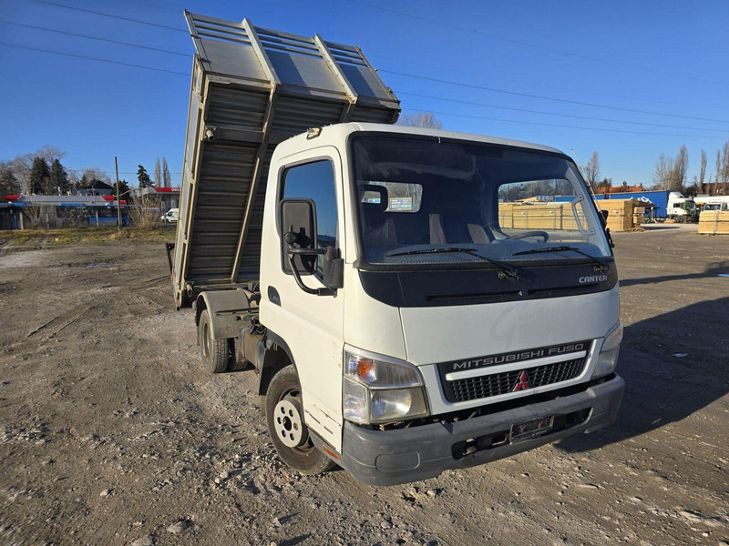 Mitsubishi Canter Fuso 3,0 d - 3 sided Tipper - Furgoneta basculante: foto 1 Mitsubishi Canter Fuso 3,0 d - 3 sided Tipper - Furgoneta basculante: foto 1