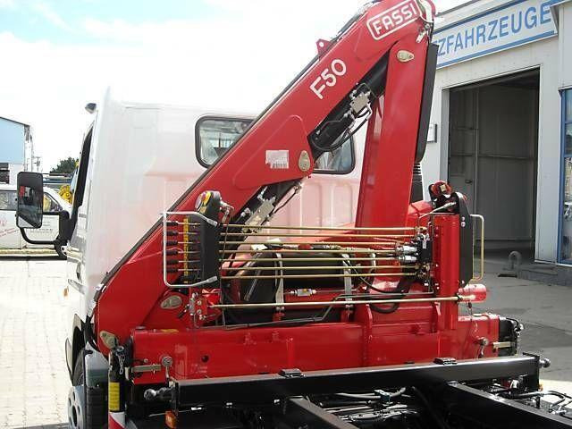 Mitsubishi Fuso Canter 7C15 - Tipper+crane - Camión volquete, Camión grúa: foto 4 Mitsubishi Fuso Canter 7C15 - Tipper+crane - Camión volquete, Camión grúa: foto 4