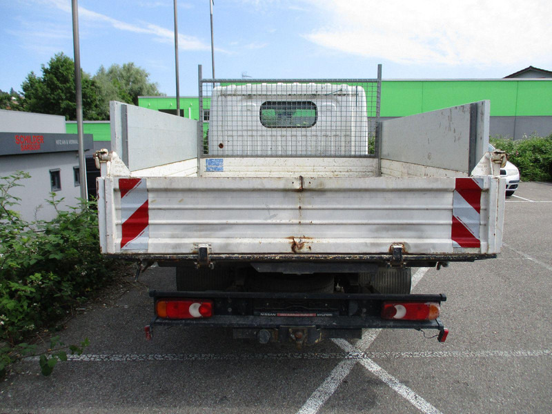 Nissan Cabstar Cabstar 35.XX Doppelkabine - Camión caja abierta: foto 5 Nissan Cabstar Cabstar 35.XX Doppelkabine - Camión caja abierta: foto 5
