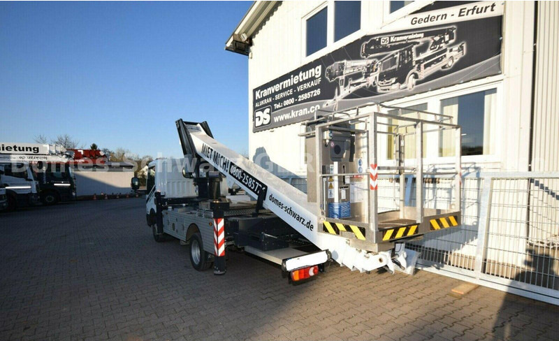 Nissan NT400 Cabstar Klaas Theo Emelőkosaras 25m - Camión con plataforma elevadora: foto 4 Nissan NT400 Cabstar Klaas Theo Emelőkosaras 25m - Camión con plataforma elevadora: foto 4
