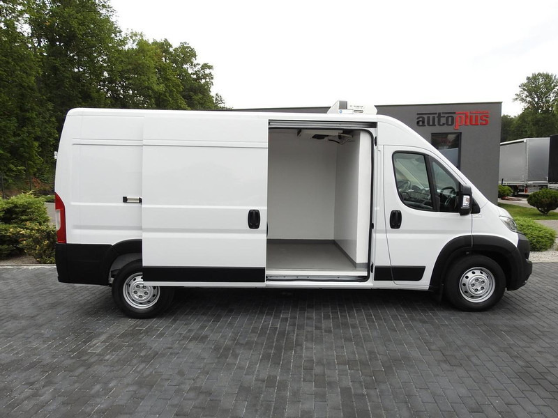 Furgoneta frigorifica Opel MOVANO FURGON CHŁODNIA  0*C FUNKCJA GRZANIA KLIMATYZACJA  140KM: foto 8 Furgoneta frigorifica Opel MOVANO FURGON CHŁODNIA  0*C FUNKCJA GRZANIA KLIMATYZACJA  140KM: foto 8