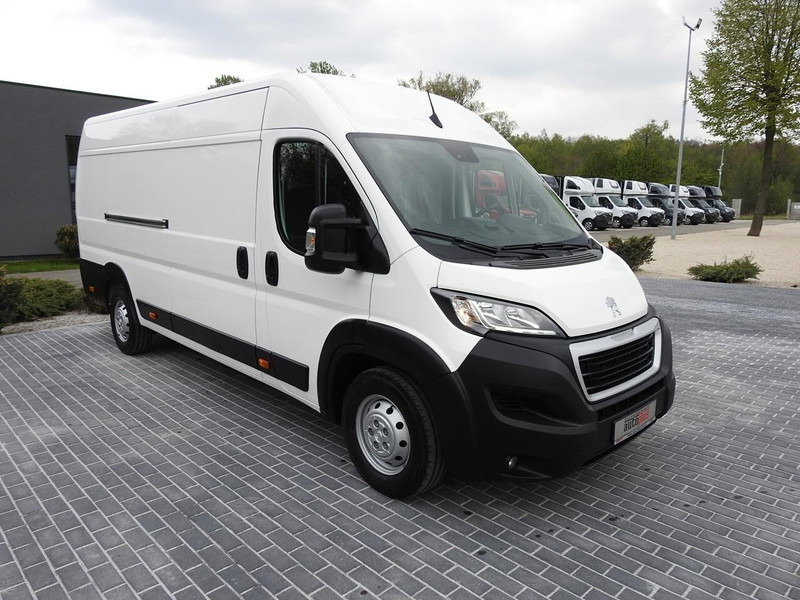 Peugeot BOXER FURGON CHŁODNIA 0*C TEMPOMAT NAWIGACJA KLIMATYZACJA 135K - Furgoneta frigorifica: foto 4 Peugeot BOXER FURGON CHŁODNIA 0*C TEMPOMAT NAWIGACJA KLIMATYZACJA 135K - Furgoneta frigorifica: foto 4