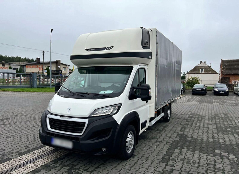 Peugeot Boxer Plandeka + Firanka 10 Palet Kurnik Salon PL, Jeden Właścic - Furgoneta con lona: foto 1 Peugeot Boxer Plandeka + Firanka 10 Palet Kurnik Salon PL, Jeden Właścic - Furgoneta con lona: foto 1