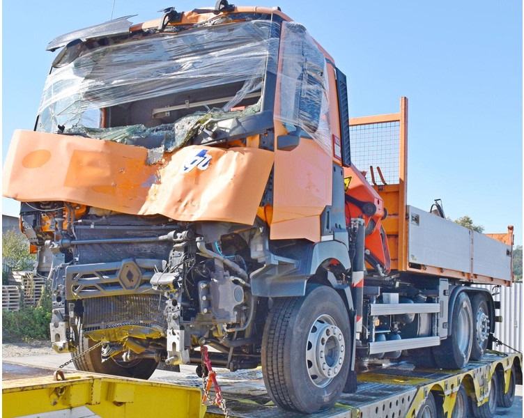 Renault C 380 - Camión volquete, Camión grúa: foto 3 Renault C 380 - Camión volquete, Camión grúa: foto 3