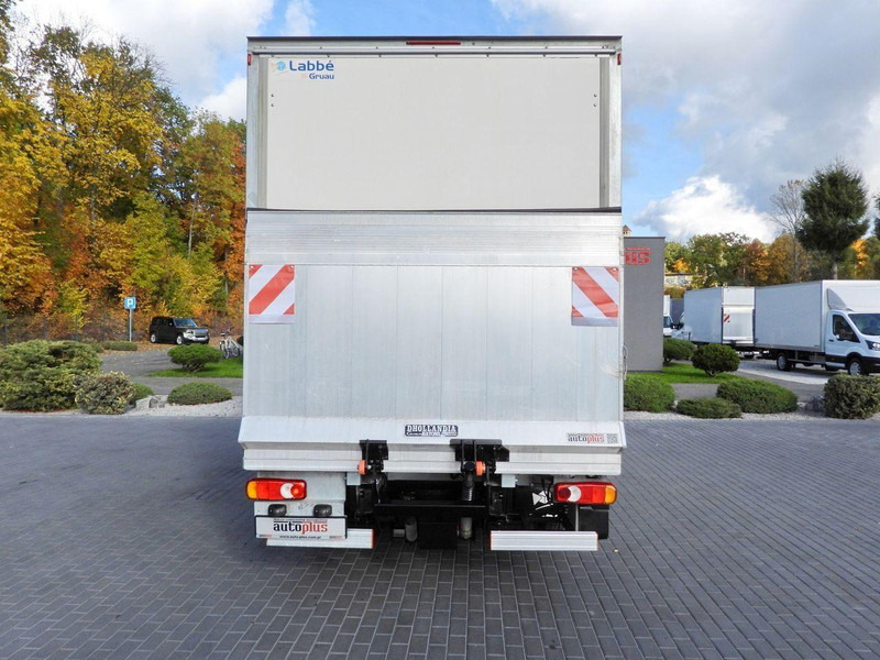 Furgoneta caja cerrada Renault MASTER KONTENER WINDA 8 PALET TEMPOMAT LEDY BLIŹNIACZE KOŁA KLIM: foto 11 Furgoneta caja cerrada Renault MASTER KONTENER WINDA 8 PALET TEMPOMAT LEDY BLIŹNIACZE KOŁA KLIM: foto 11