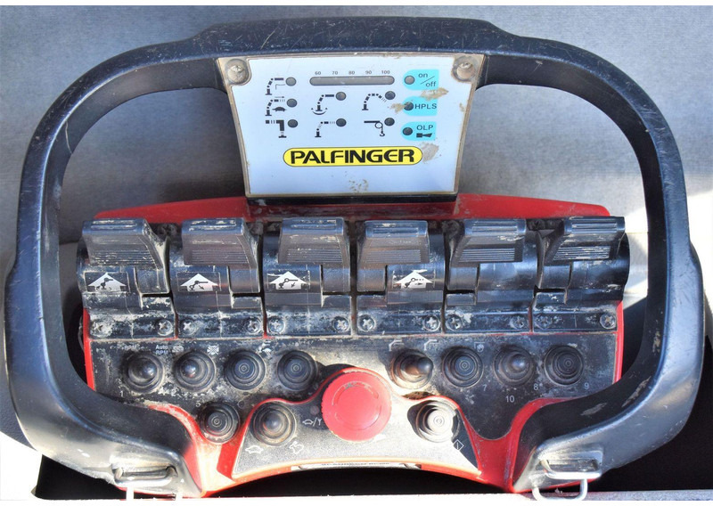 Leasing de Renault MIDLUM 270 DXI *TIPPER 3,50m *PK 8501-K/FUNK Renault MIDLUM 270 DXI *TIPPER 3,50m *PK 8501-K/FUNK: foto 13 Leasing de Renault MIDLUM 270 DXI *TIPPER 3,50m *PK 8501-K/FUNK Renault MIDLUM 270 DXI *TIPPER 3,50m *PK 8501-K/FUNK: foto 13