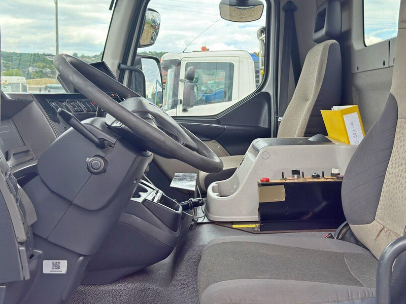 Camión multibasculante Renault MIDLUM 300 DXI* ABROLLKIPPER *: foto 8