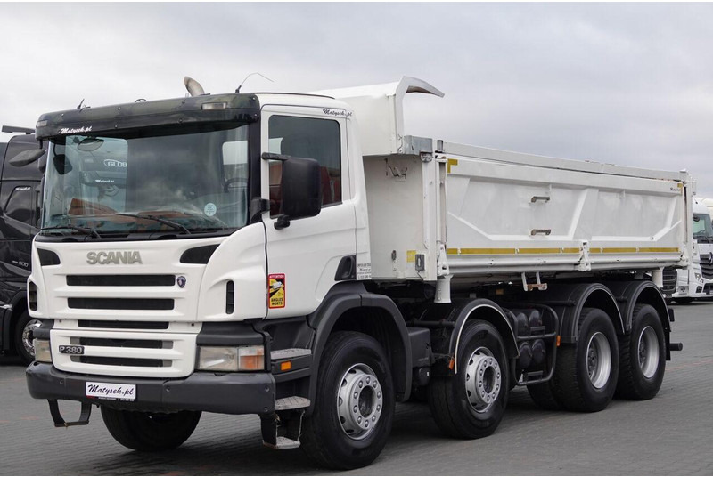 Leasing de Scania P 380 / 8x4 / WYWROTKA / HYDROBURTA / BORDMATIC / SPROWADZONA / Scania P 380 / 8x4 / WYWROTKA / HYDROBURTA / BORDMATIC / SPROWADZONA /: foto 11 Leasing de Scania P 380 / 8x4 / WYWROTKA / HYDROBURTA / BORDMATIC / SPROWADZONA / Scania P 380 / 8x4 / WYWROTKA / HYDROBURTA / BORDMATIC / SPROWADZONA /: foto 11