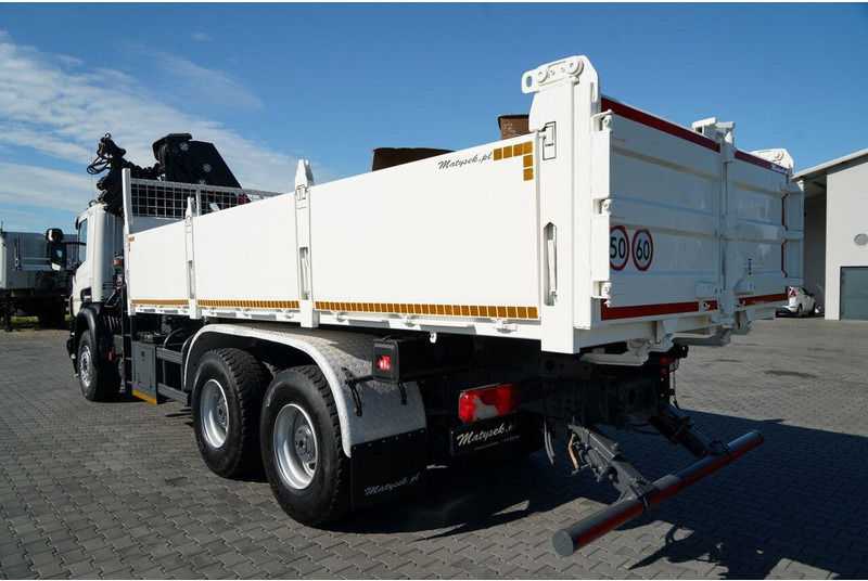 Camión volquete, Camión grúa Scania P 410 / 6x4 / WYWROTKA - 6 M + HDS HIAB XS 211 / STEROWANIE RADI: foto 12