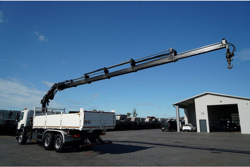Camión volquete, Camión grúa Scania P 410 / 6x4 / WYWROTKA - 6 M + HDS HIAB XS 211 / STEROWANIE RADI: foto 7