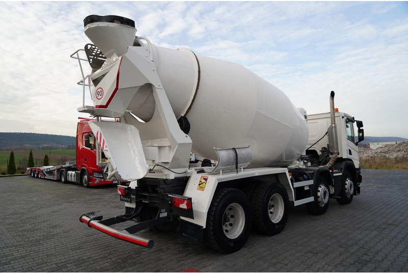 Scania P 410 / 8x4 / BETONOMIESZARKA / GRUSZKA / PUTZMEISTER / 9m3 / AU - Camión hormigonera: foto 4 Scania P 410 / 8x4 / BETONOMIESZARKA / GRUSZKA / PUTZMEISTER / 9m3 / AU - Camión hormigonera: foto 4