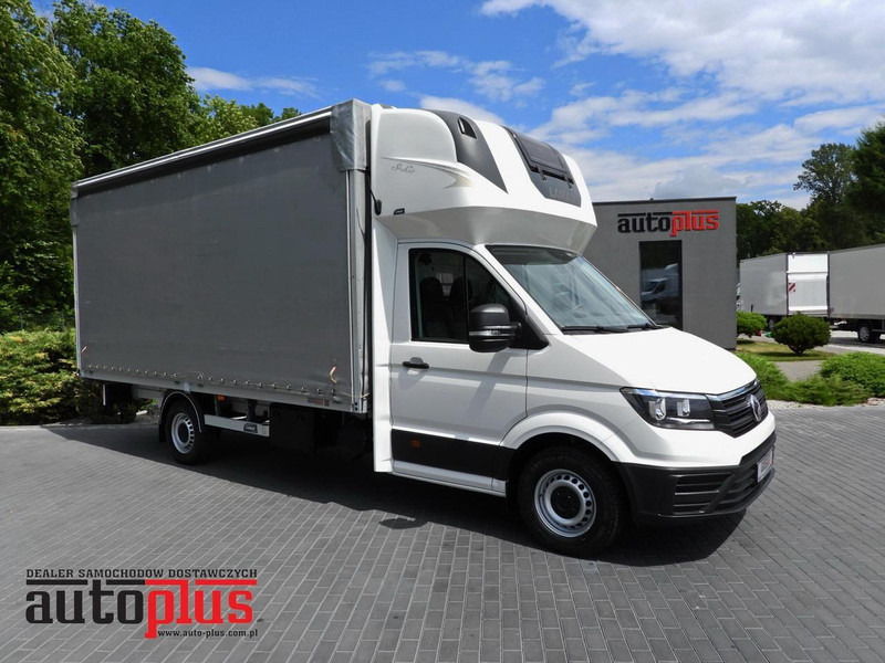 Volkswagen CRAFTER - Camión caja cerrada: foto 1 Volkswagen CRAFTER - Camión caja cerrada: foto 1