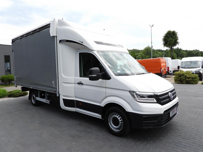 Volkswagen CRAFTER PLANDEKA 8 PALET TEMPOMAT LEDY KLIMATYZACJA 180KM [ 04 - Camión caja cerrada: foto 4 Volkswagen CRAFTER PLANDEKA 8 PALET TEMPOMAT LEDY KLIMATYZACJA 180KM [ 04 - Camión caja cerrada: foto 4