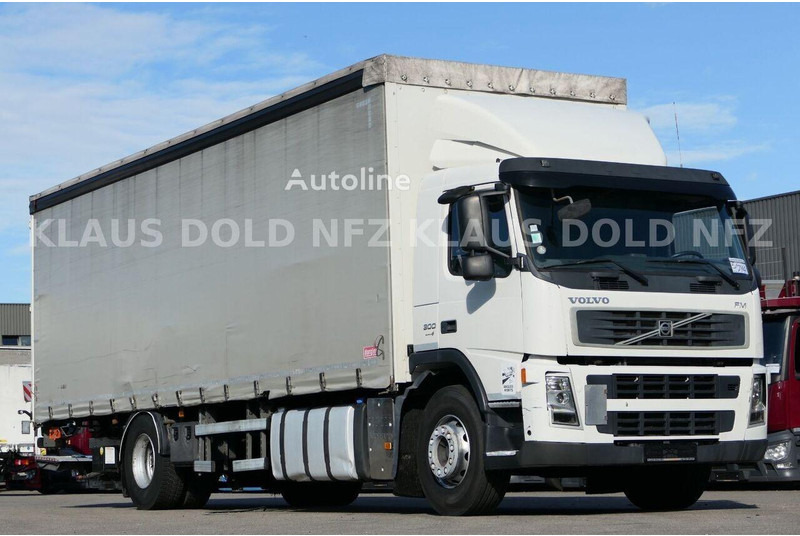 Volvo FM 300 - Curtian side truck - Camión lona: foto 2 Volvo FM 300 - Curtian side truck - Camión lona: foto 2