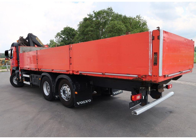 Volvo FM 330 6x2 - Camión caja abierta, Camión grúa: foto 4 Volvo FM 330 6x2 - Camión caja abierta, Camión grúa: foto 4