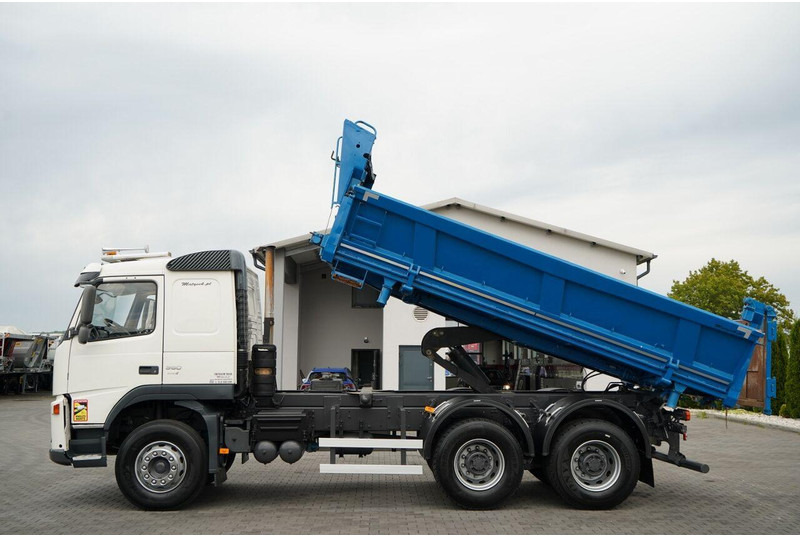 Volvo FM 360 / 6x4 / WYWROTKA DWUSTRONNA / HYDROBURTA / MANUAL / SPROW - Camión volquete: foto 3 Volvo FM 360 / 6x4 / WYWROTKA DWUSTRONNA / HYDROBURTA / MANUAL / SPROW - Camión volquete: foto 3