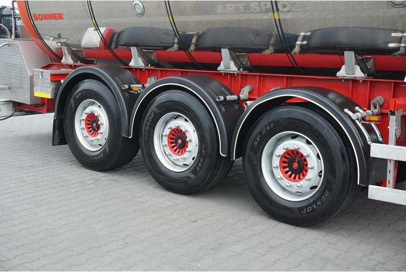 Semirremolque cisterna para transporte de alimentos Wielton SOMMER / CYSTERNA SPOZYWCZA / 28 374 LITRÓW / 4 KOMOROWA / WEBAS: foto 9 Semirremolque cisterna para transporte de alimentos Wielton SOMMER / CYSTERNA SPOZYWCZA / 28 374 LITRÓW / 4 KOMOROWA / WEBAS: foto 9