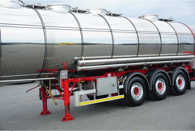 Semirremolque cisterna para transporte de alimentos Wielton SOMMER / CYSTERNA SPOZYWCZA / 28 374 LITRÓW / 4 KOMOROWA / WEBAS: foto 13 Semirremolque cisterna para transporte de alimentos Wielton SOMMER / CYSTERNA SPOZYWCZA / 28 374 LITRÓW / 4 KOMOROWA / WEBAS: foto 13