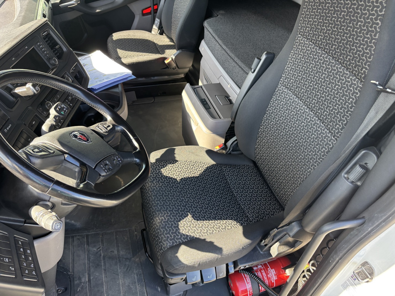 Cabeza tractora SCANIA S 500 A4x2NB: foto 8 Cabeza tractora SCANIA S 500 A4x2NB: foto 8