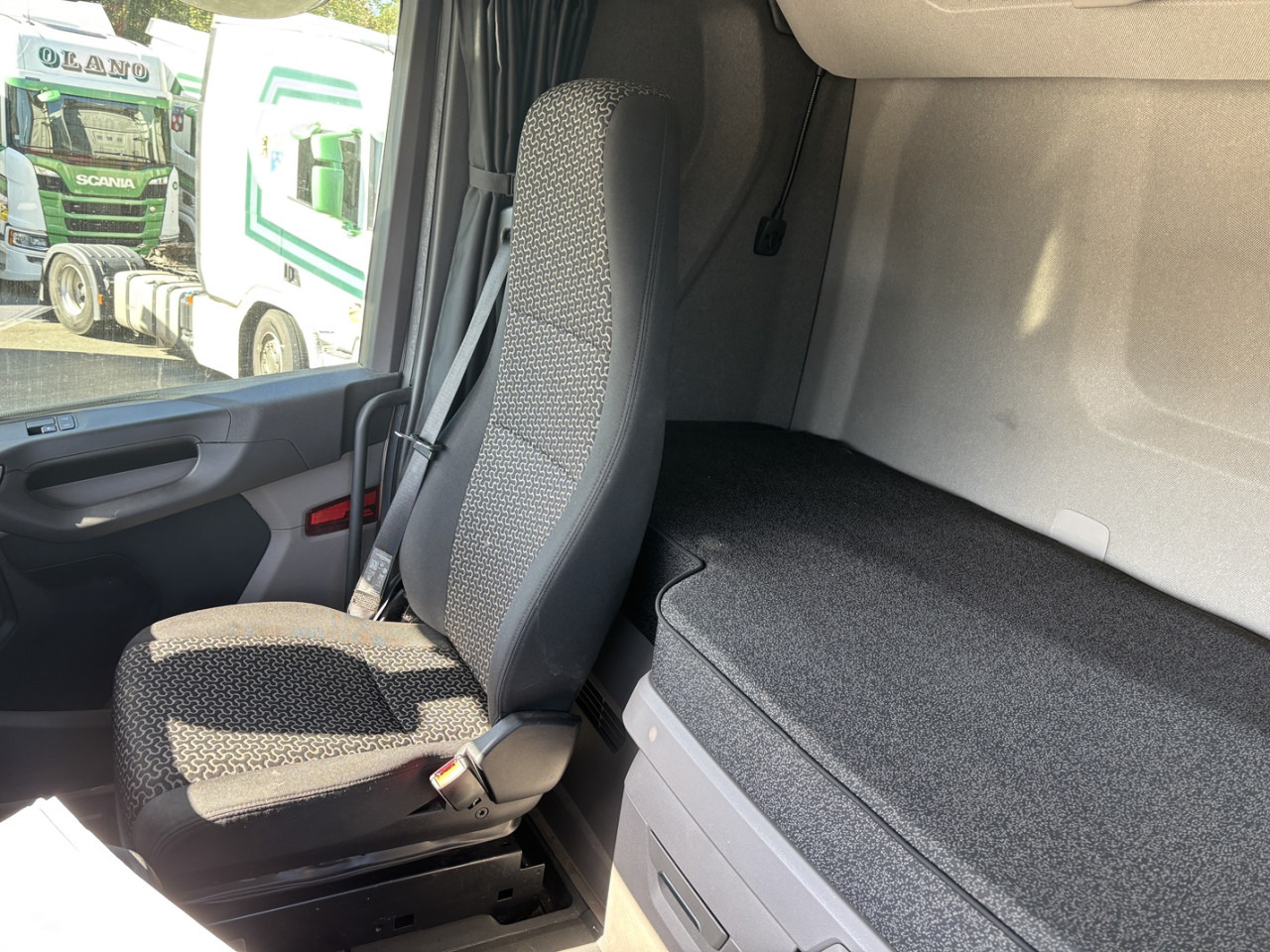 Cabeza tractora SCANIA S 500 A4x2NB: foto 6 Cabeza tractora SCANIA S 500 A4x2NB: foto 6