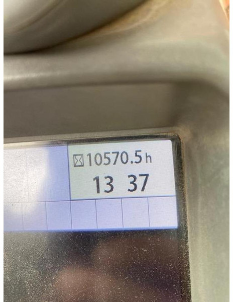 Hitachi ZX250LC - Excavadora: foto 4 Hitachi ZX250LC - Excavadora: foto 4