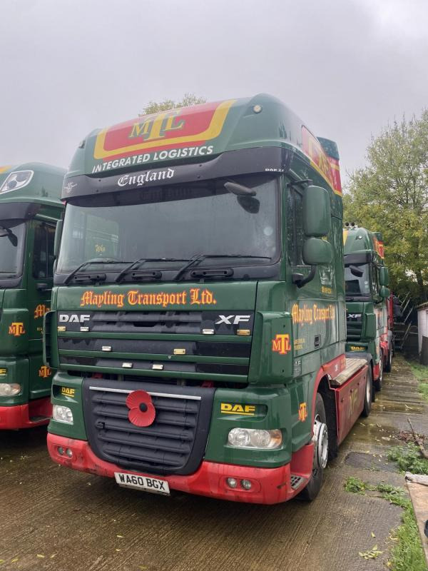 DAF XF Euro 5 105-460 4x2 Super Space Cab 4x2 XF Super Space cab Auto - Cabeza tractora: foto 1 DAF XF Euro 5 105-460 4x2 Super Space Cab 4x2 XF Super Space cab Auto - Cabeza tractora: foto 1