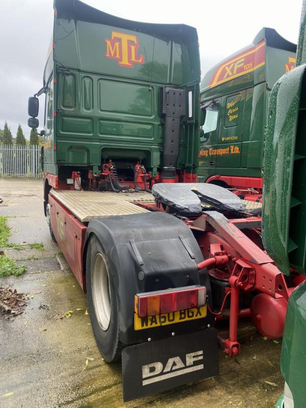 DAF XF Euro 5 105-460 4x2 Super Space Cab 4x2 XF Super Space cab Auto - Cabeza tractora: foto 3 DAF XF Euro 5 105-460 4x2 Super Space Cab 4x2 XF Super Space cab Auto - Cabeza tractora: foto 3