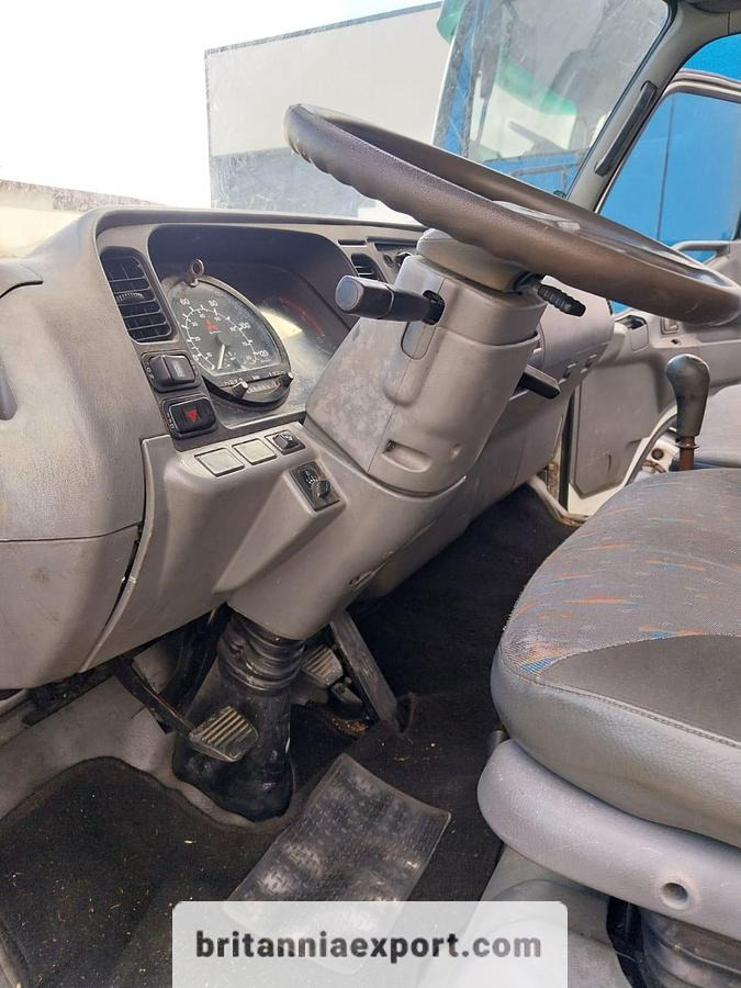 Camión lona MITSUBISHI Canter FE659 HD 3.9 TD | Euro 2 | 7.5 ton | Tail Lift: foto 13