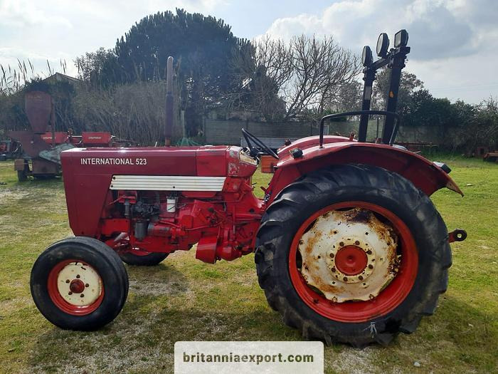 International Harvester McCormick 523 | 2.9 diesel | 3 cylinder | - Maquinaria agrícola: foto 3 International Harvester McCormick 523 | 2.9 diesel | 3 cylinder | - Maquinaria agrícola: foto 3
